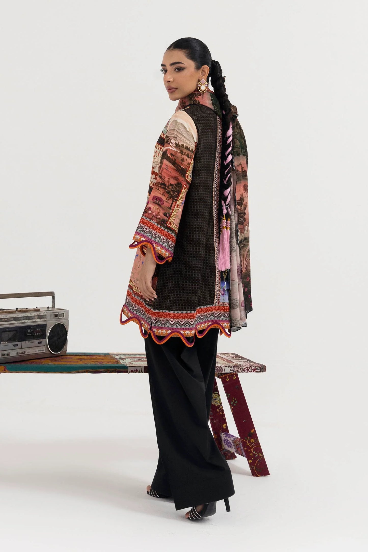 Mahay Winter 2025 by Sana Safinaz - SKU: H255-009B-2DA