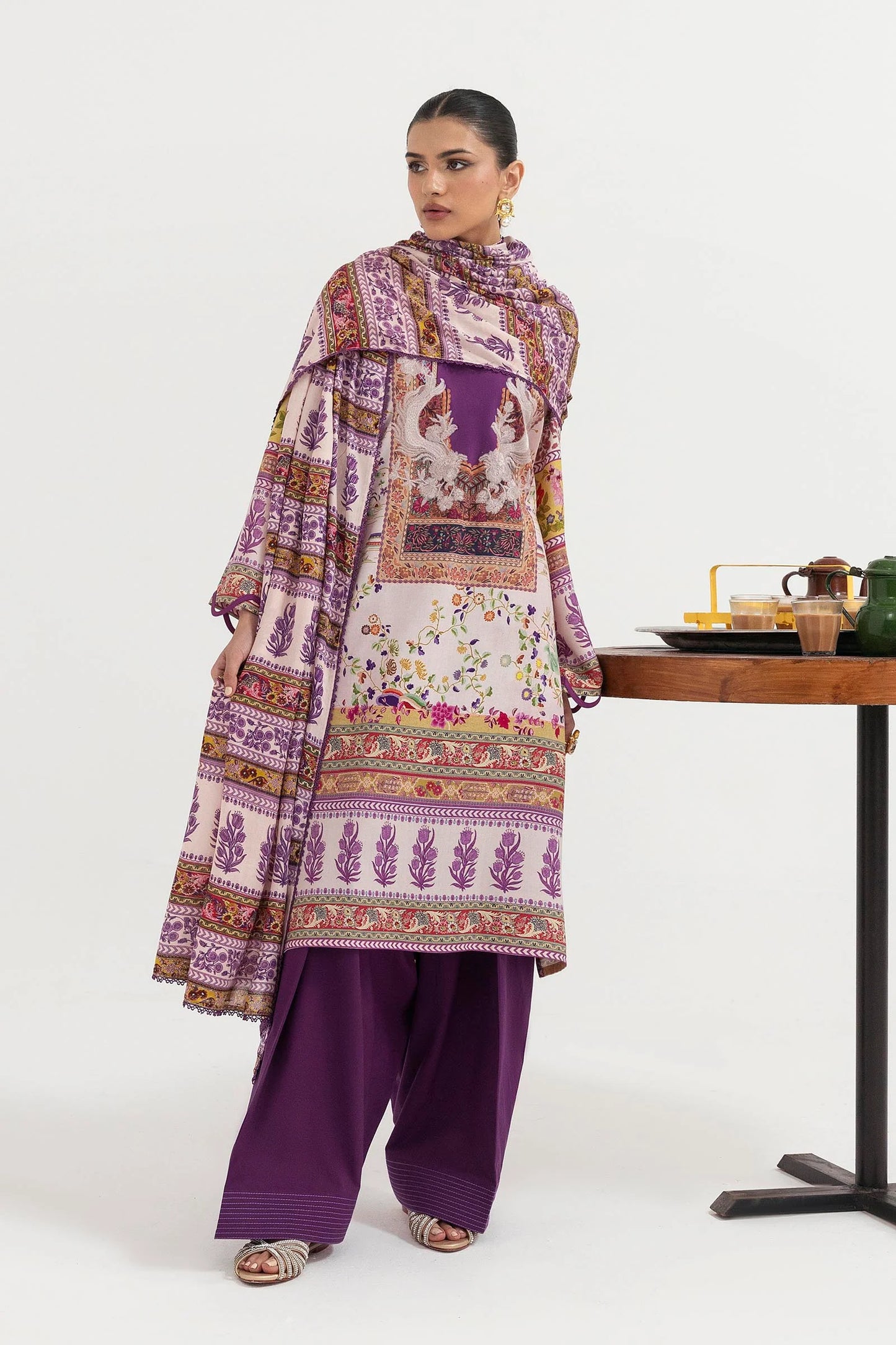 Mahay Winter 2025 by Sana Safinaz - SKU: H255-001B-3CY