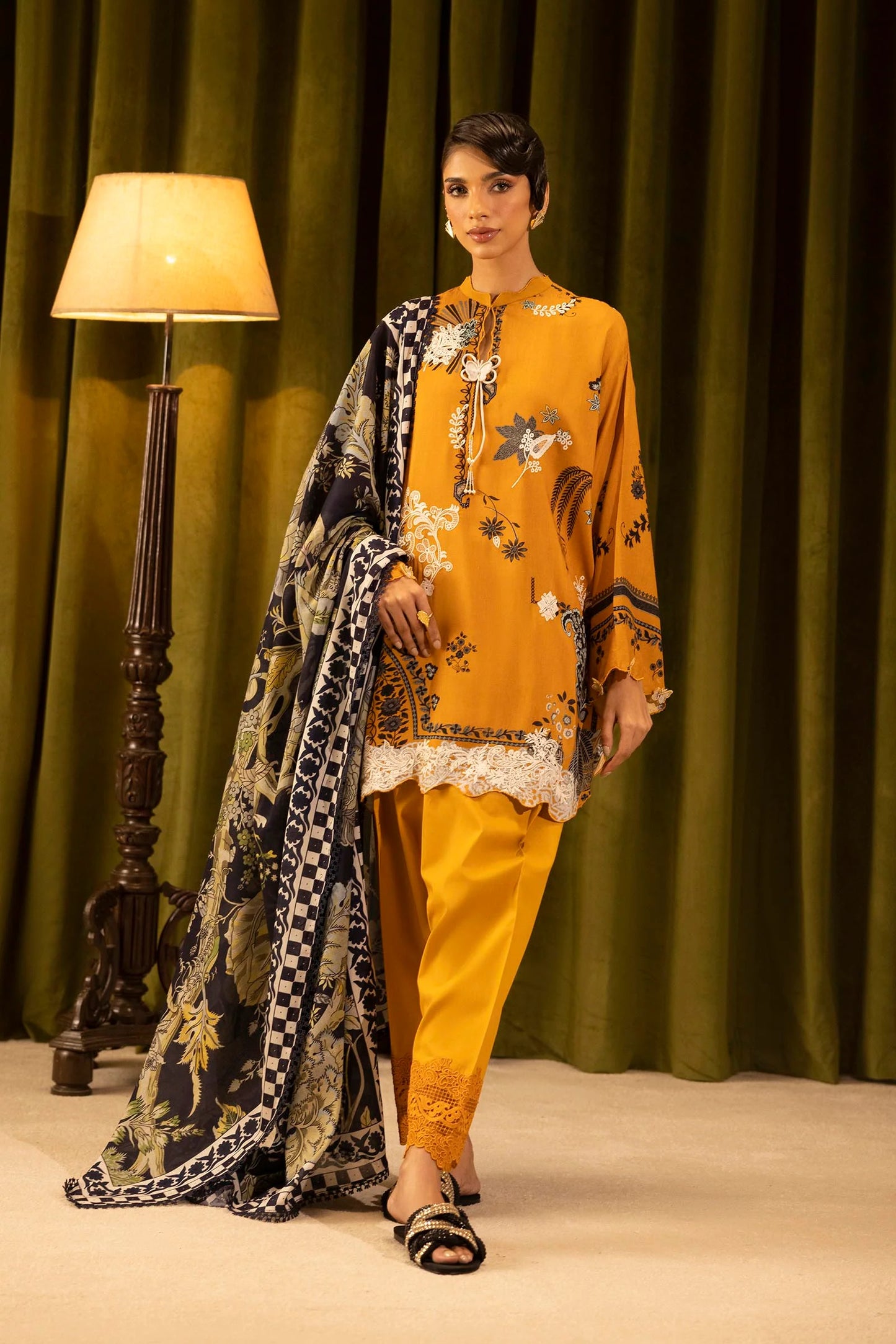 Sana Safinaz Muzlin Winter '25 - M253-020A-3CR