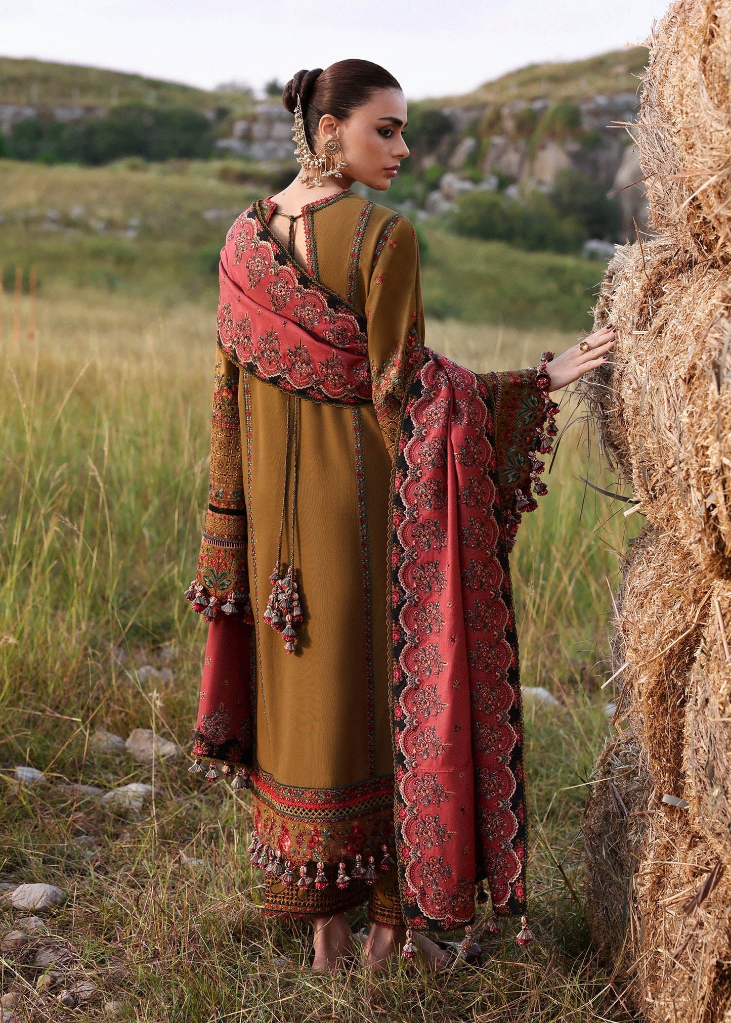 Khaddar Unstitched 25  by Hussain Rehar - Gitiara
